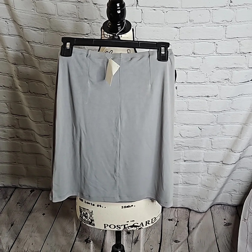 Weston Wear Stretchy Mini Skirt in Grey NWT Size Small